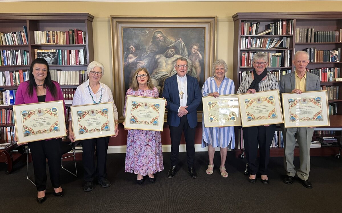 Papal Blessings Awarded to SRE Catechists